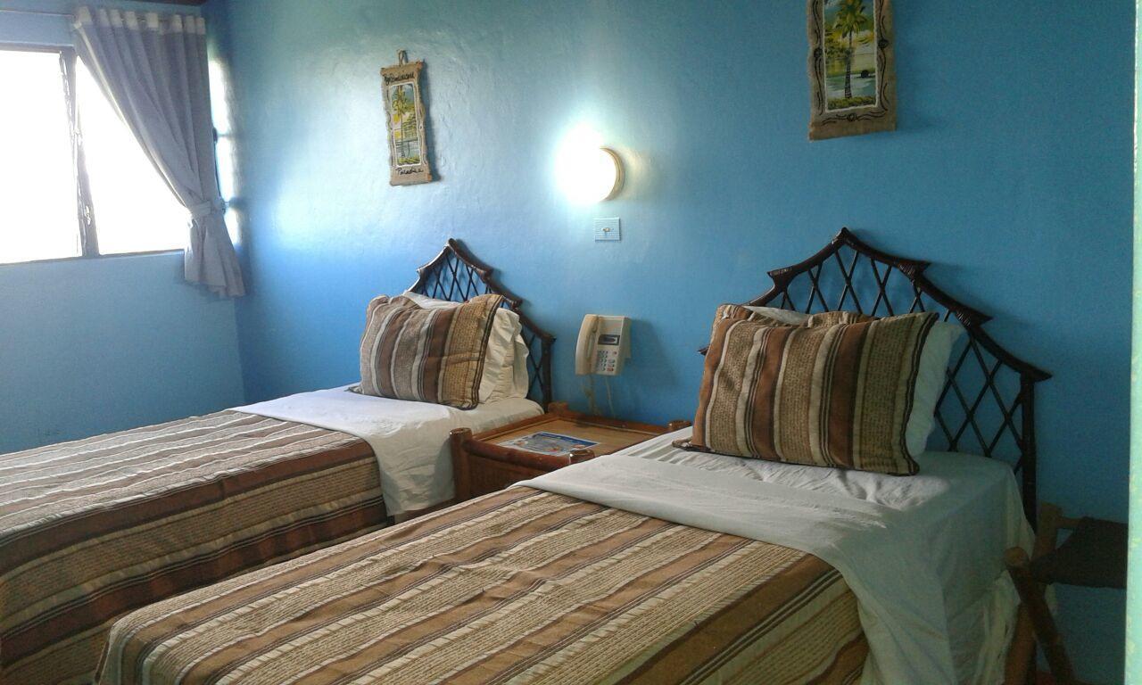 Barahona Hotel Caribe מראה חיצוני תמונה